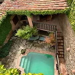 La Casa Del Bosque Cabra de Mora