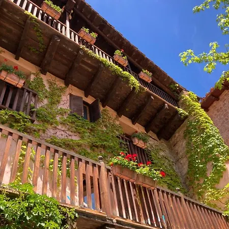 La Casa Del Bosque *