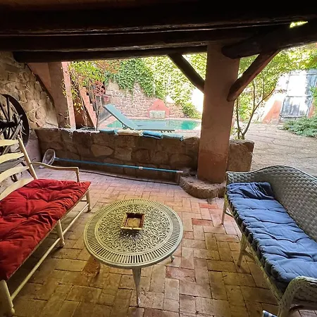 La Casa Del Bosque *