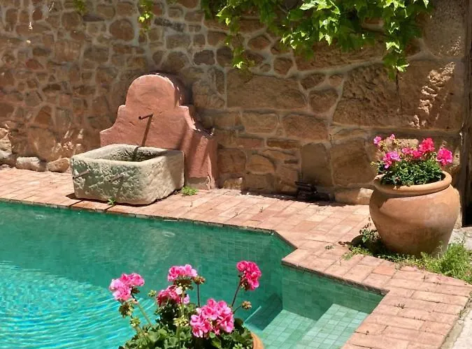 La Casa Del Bosque * Cabra de Mora