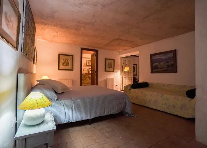 Chalet La Casa Del Bosque Cabra de Mora