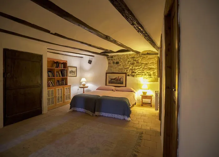 Chalet La Casa Del Bosque Cabra de Mora