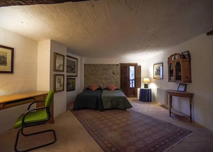 La Casa Del Bosque * Cabra de Mora